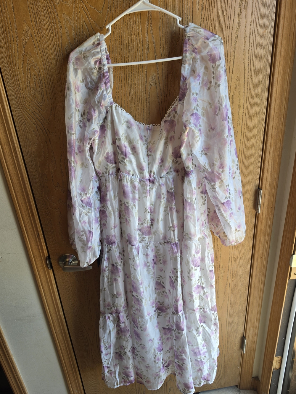 Lulu's Women's Size XL Lavender Floral Puff-Sleeve Midi Dress NWT - Picture 6 of 7